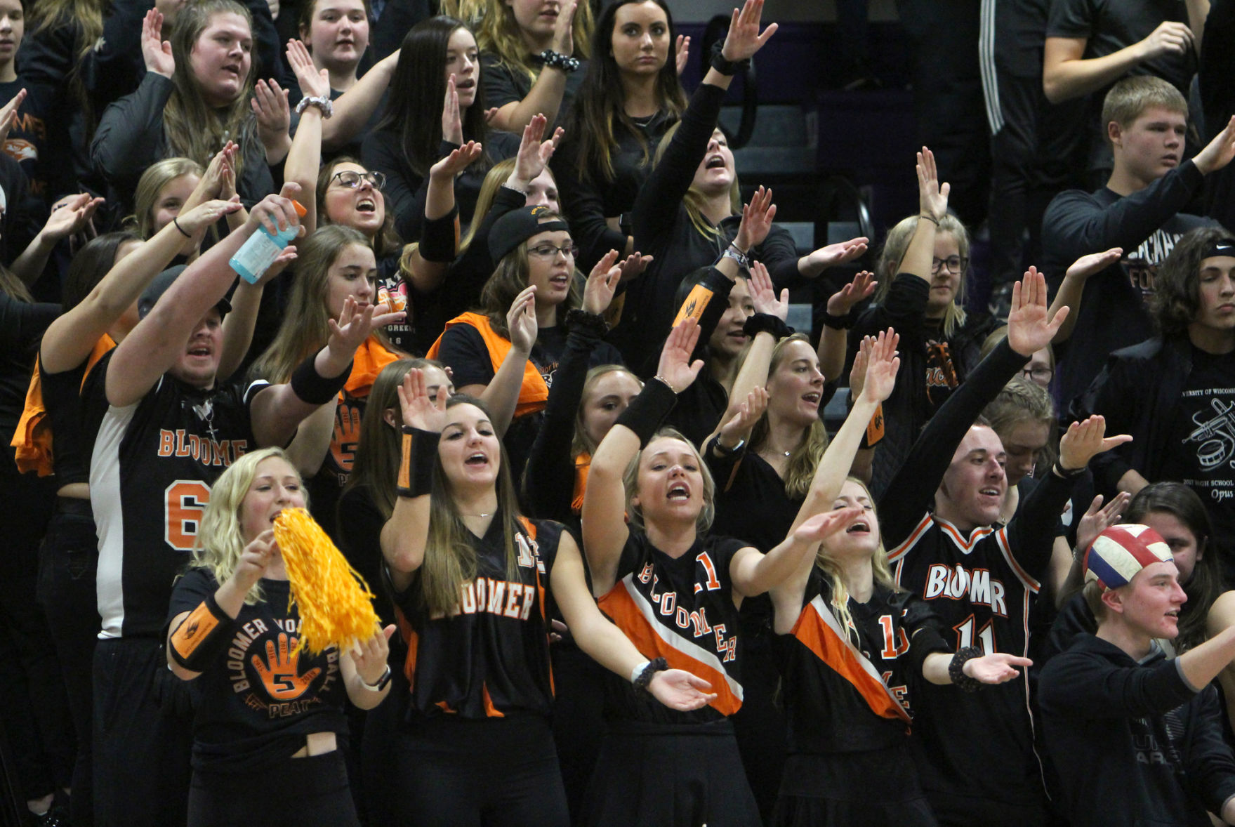 Bloomer volleyball at Mosinee 11-2-19
